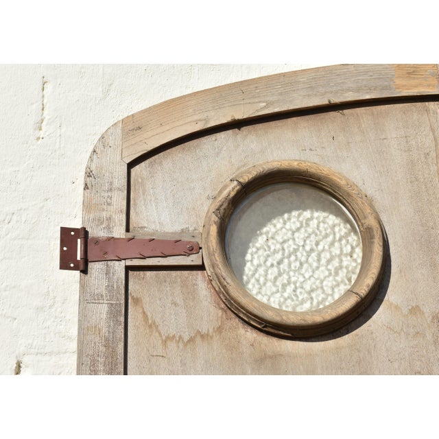 Large French Architectural Doors in the style of Haussmann, 1960s, Set of 2 For Sale - Image 11 of 17