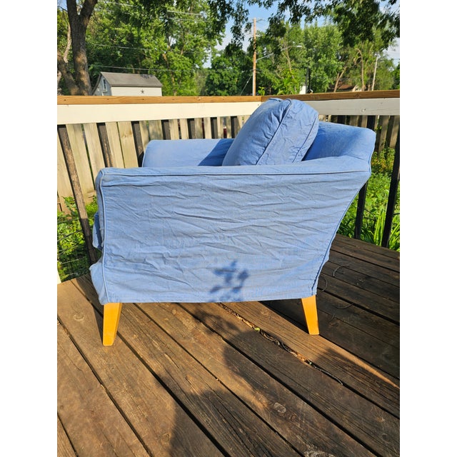 From the American made company, Maine Cottage, a beautiful and comfy sitting chair. This beautiful chair can be used for...
