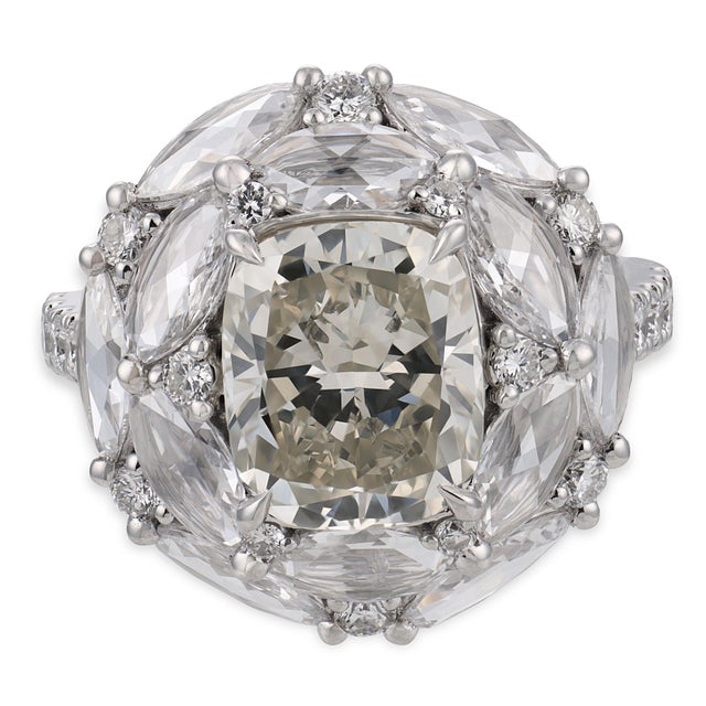 Contemporary Contemporary Gia 5.63 Carat Diamond Platinum Ring, Size 6.5 For Sale - Image 3 of 6