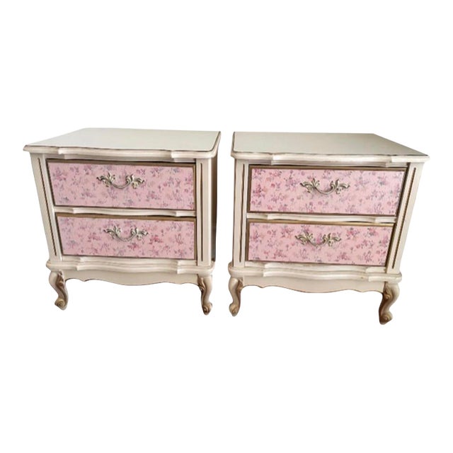 Pair of 1960s French Provincial Nightstands With Pink Floral Drawers – Hollywood Regency Style For Sale
