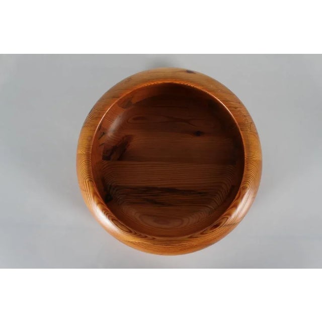 Brown Large Swedish Bowl in Pine by Stig Johnsson, 1970s For Sale - Image 8 of 12