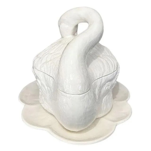 1970s Large 1970s Ceramic Cream Covered Swan Tureen With Feather Ladle and Serving Plate For Sale - Image 5 of 9