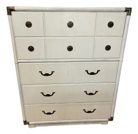 Example of Drexel Heritage Dressers and Chests of Drawers