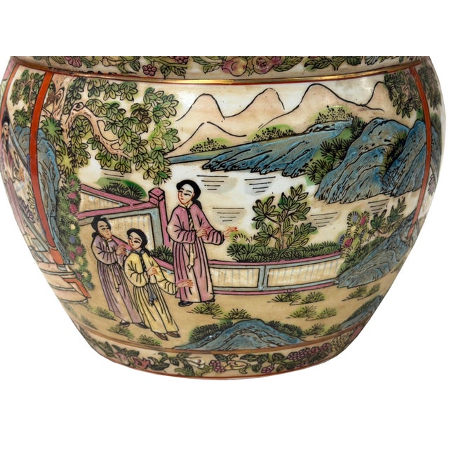 Vintage Chinese Canton Famille Rose Enamel Small Porcelain Pot For Sale - Image 4 of 10