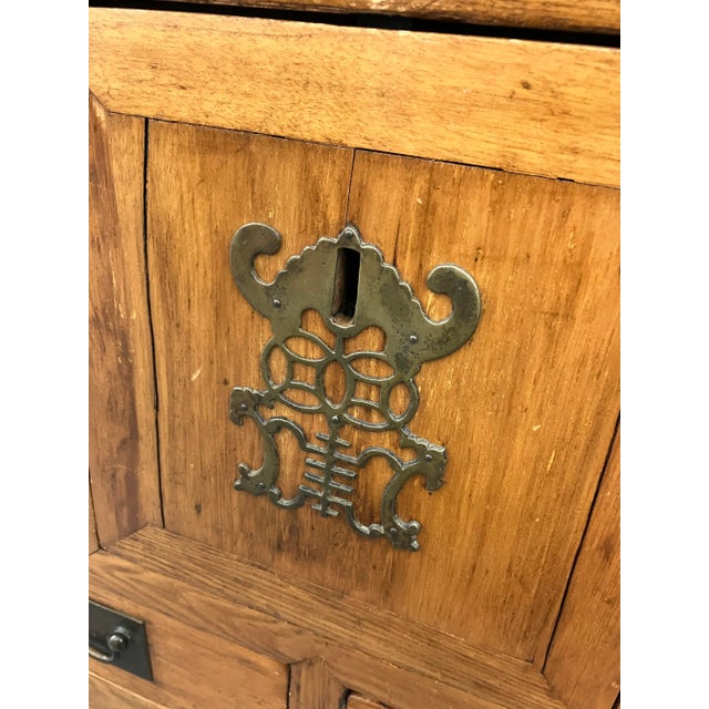 19th Century Chinese Country Style Kang Chest Low Console For Sale - Image 10 of 13