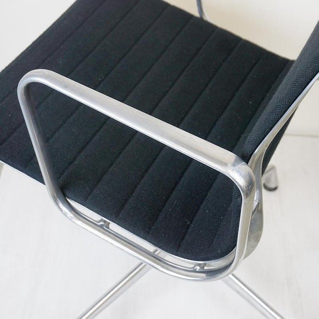Black Black EA108 Alugroup Office Armchair attributed to Ray and Charles Eames for Vitra, 2000s For Sale - Image 8 of 14