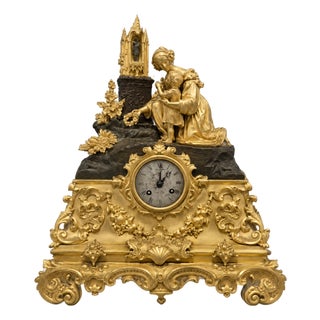 19th Century Clock in Gilt and Bronze For Sale