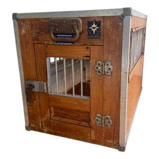 1960s Kroyer Crates Dog Handlers’ Guild Wood and Metal Travel Kennel For Sale