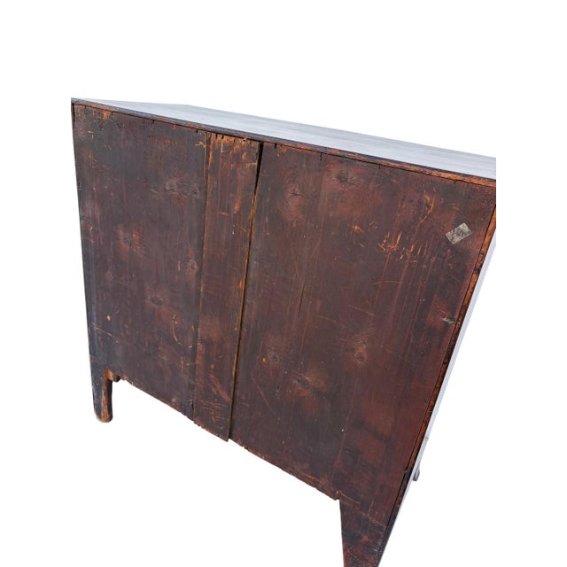 Early 19th Century 19th Century English Commode / Chest of Drawers For Sale - Image 5 of 6