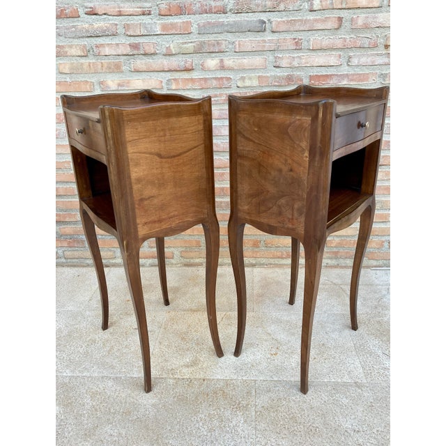 1950s French Walnut Nightstands with Drawer & Open Shelf, 1950s, Set of 2 For Sale - Image 5 of 17