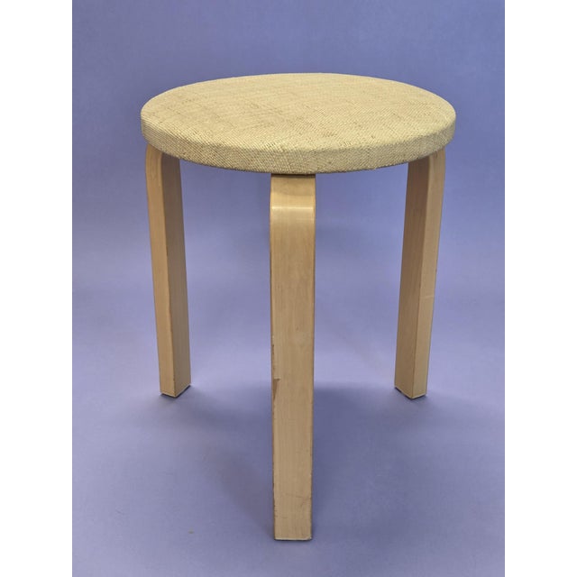Beige Stool by Alvar Aalto for Artek, Finland, 1960s For Sale - Image 8 of 12