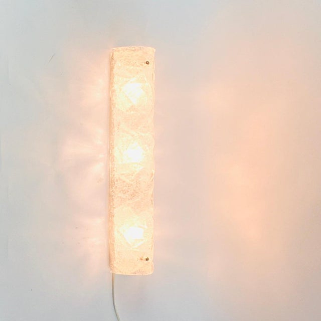 1970s Large Mid-Century Tubular Murano Glass Wall Light from Hillebrand, Germany, 1970s For Sale - Image 5 of 12