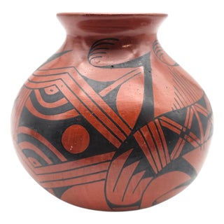 Signed Lupe Soto Mata Ortiz Hand Painted Black on Red Geometric Burnished Pottery Vase 6" For Sale