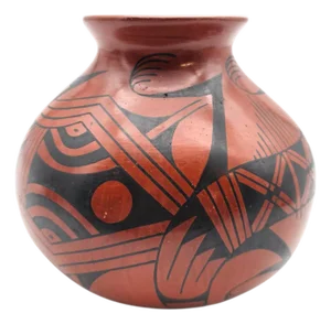Signed Lupe Soto Mata Ortiz Hand Painted Black on Red Geometric Burnished Pottery Vase 6"