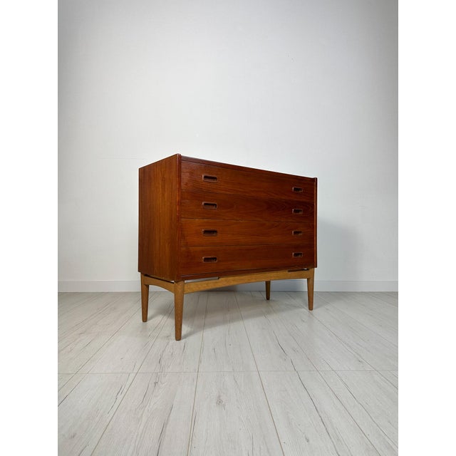 Vintage Danish Teak Chest of Drawers by Arne Hovmand Olsen for Mogens Kold, 1960s For Sale - Image 10 of 10