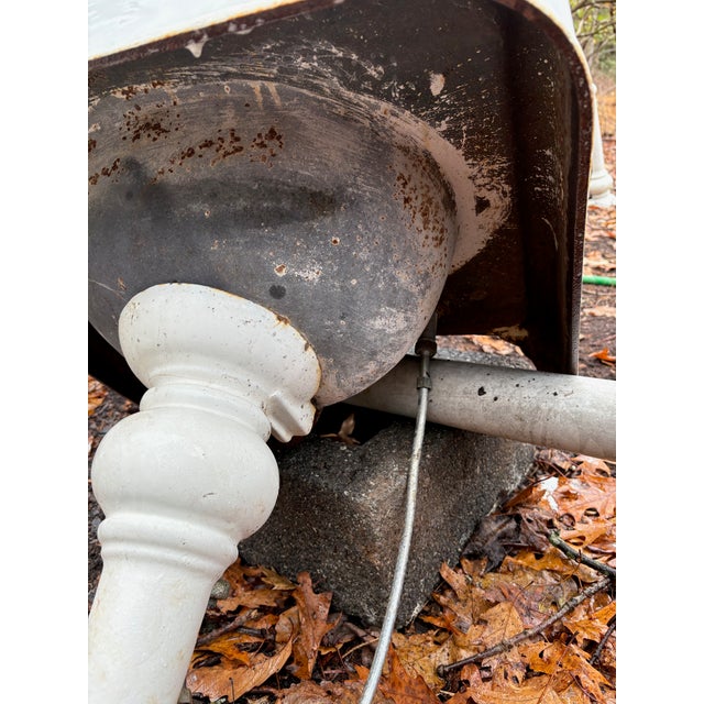 7 Vintage 1920s Sinks Varied Styles For Sale - Image 9 of 18