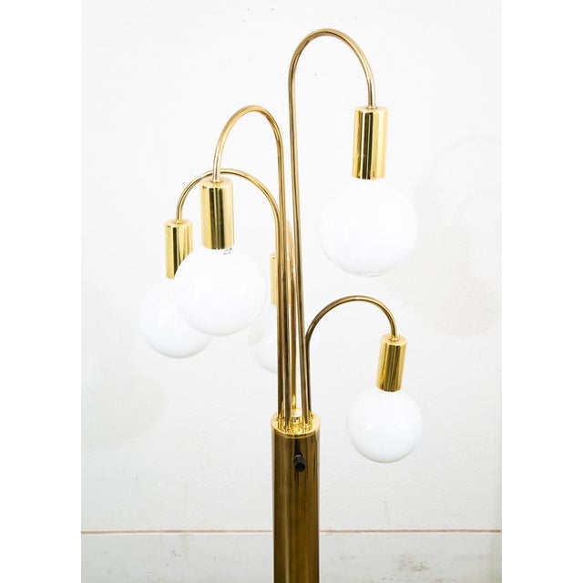 Metal Vintage Mid Century Modern Floor Lamp Brass 5 Light Gold Metal Waterfall For Sale - Image 7 of 12
