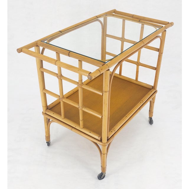Fine Bamboo c1970s 2 Tier glass Top Serving Bar Cart on Wheels Mid Century MINT! For Sale - Image 9 of 18