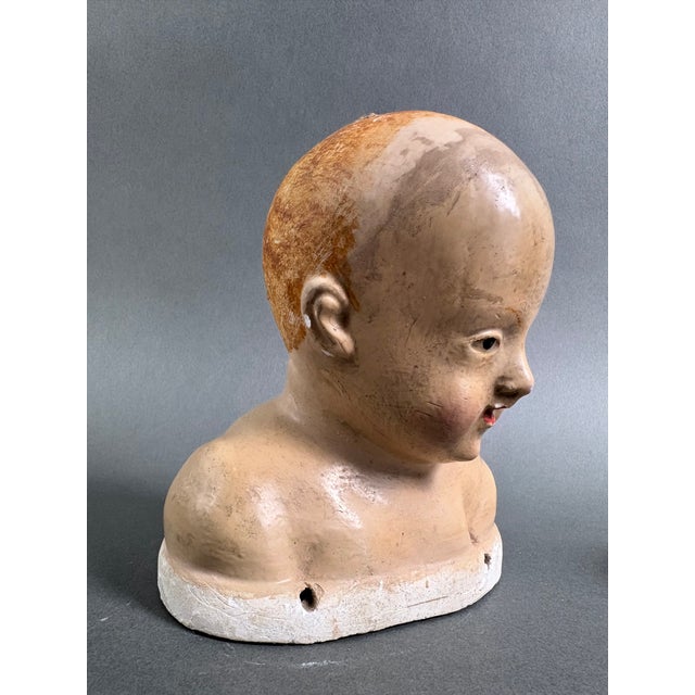Head of Baby Jesus in Polychrome Stucco, Tuscany, 18th Century For Sale - Image 5 of 10