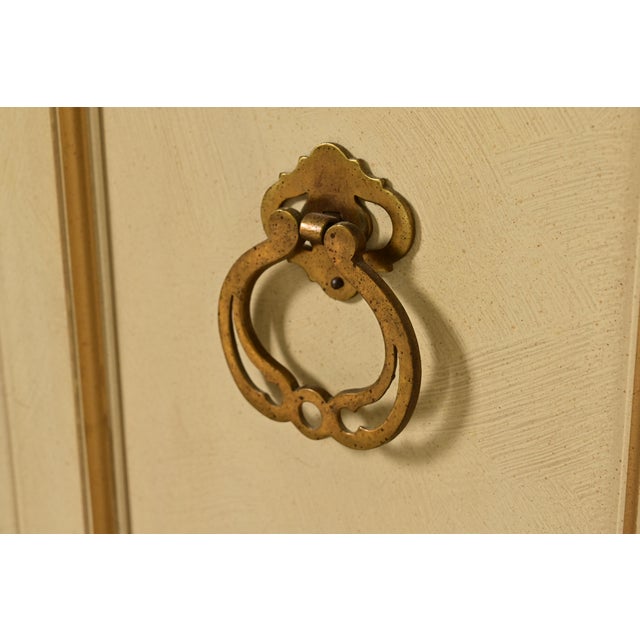 Cream Drexel French Provincial Louis XV Cream Lacquered Sideboard Credenza, 1960s For Sale - Image 8 of 12