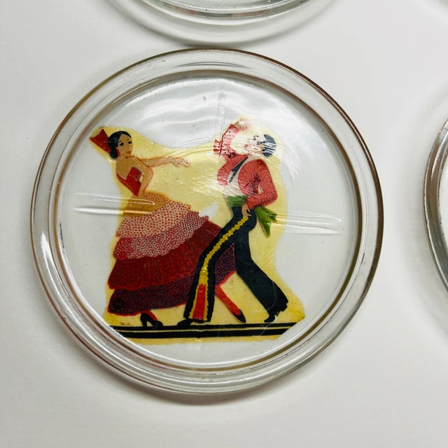 Mid-Century Modern 1939 New York World's Fair Glass Souvenir Coasters- Set of 4 For Sale - Image 3 of 7