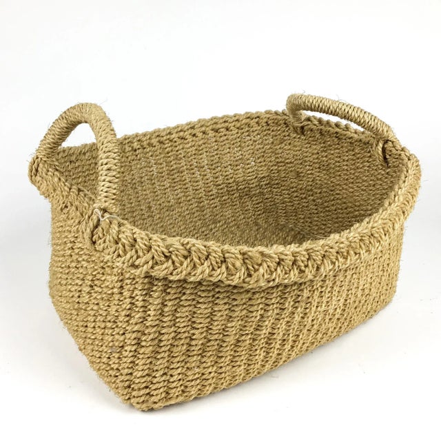 1980s Vintage Sisal Soft Flexible Farmers Basket For Sale - Image 5 of 13