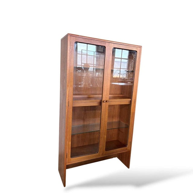 1960s Vintage Teak and Glass Cabinet from G-Plan, 1960s For Sale - Image 5 of 8