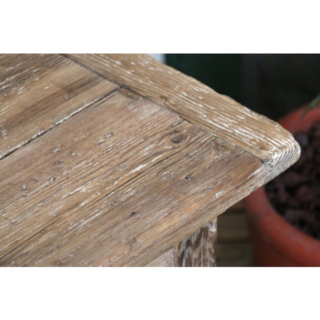 Early 20th-Century Farmhouse Pine Dining Table For Sale - Image 15 of 18