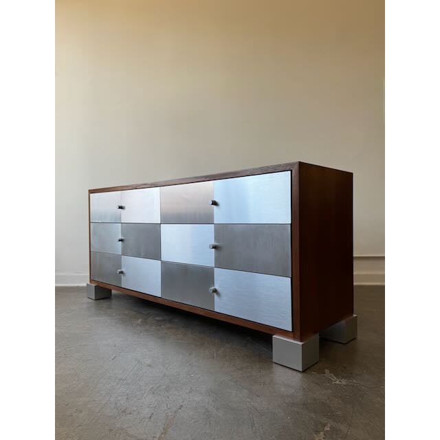 1980s Post Modern Mahogany & Aluminum 6 Drawer Dresser For Sale - Image 11 of 17