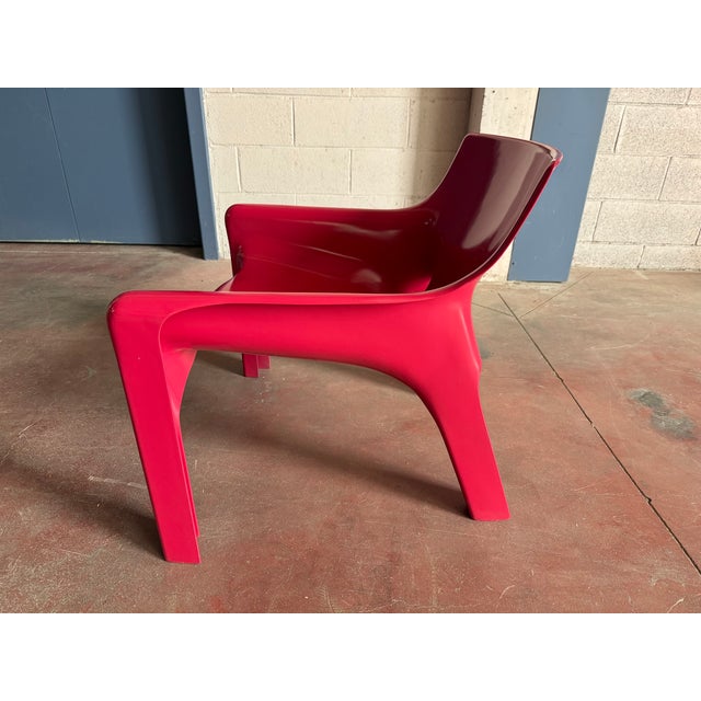 1970s Red Model Vicario Chair by Vico Magistretti for Artemide, 1970s For Sale - Image 5 of 9