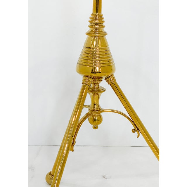 Tall English Table or Plant Stand of Brass From the Aesthetic Movement For Sale In Austin - Image 6 of 7