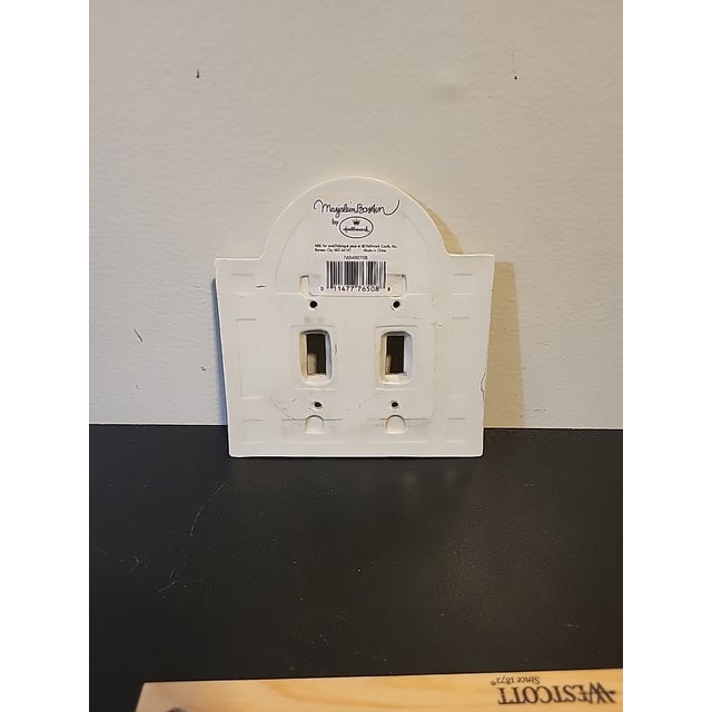 White Vintage Floral Blossom Porcelain Ceramic Light Switch For Sale - Image 8 of 9