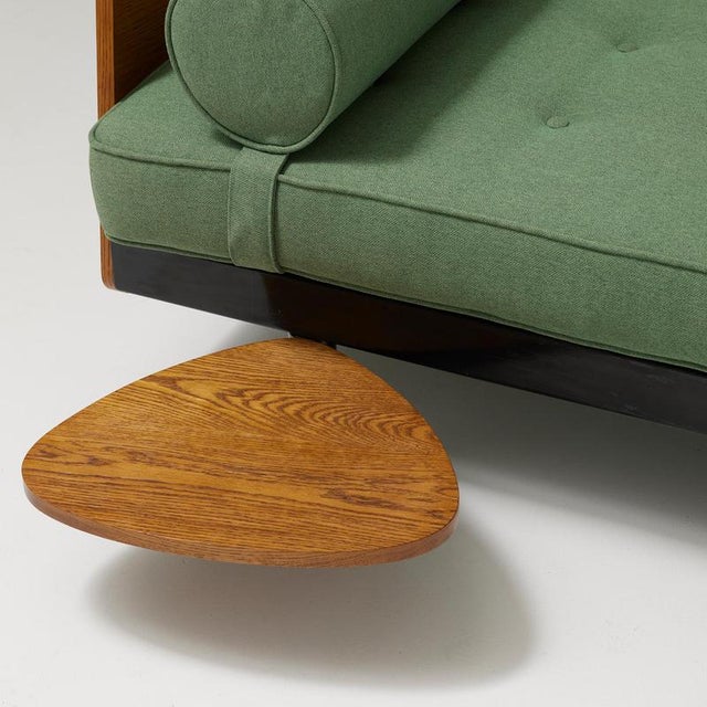 1950s Mid-Century Modern S.C.A.L. Daybed attributed to Jean Prouvé, 1950s For Sale - Image 5 of 18