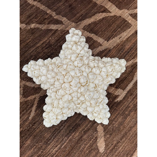 Shell Vintage 14.5” Very Large Seashell Encrusted Holiday Star , 1980’s For Sale - Image 7 of 11
