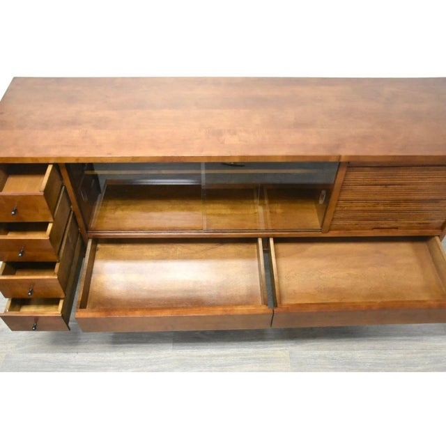 Paul McCobb for O'Hearn Predictor Credenza For Sale - Image 10 of 12
