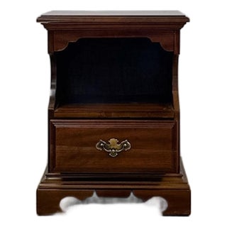 Vintage End Table American Drew Traditional Wood Accent Living Dark Color Wood For Sale