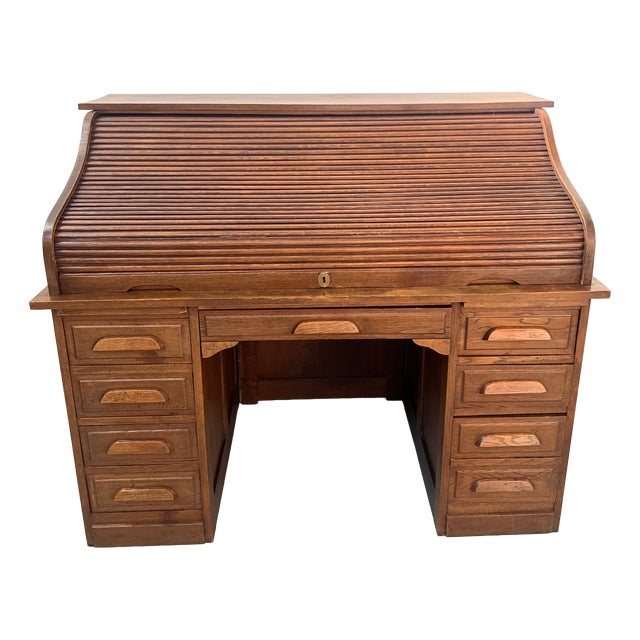 American Desk in Oak, 1930 For Sale