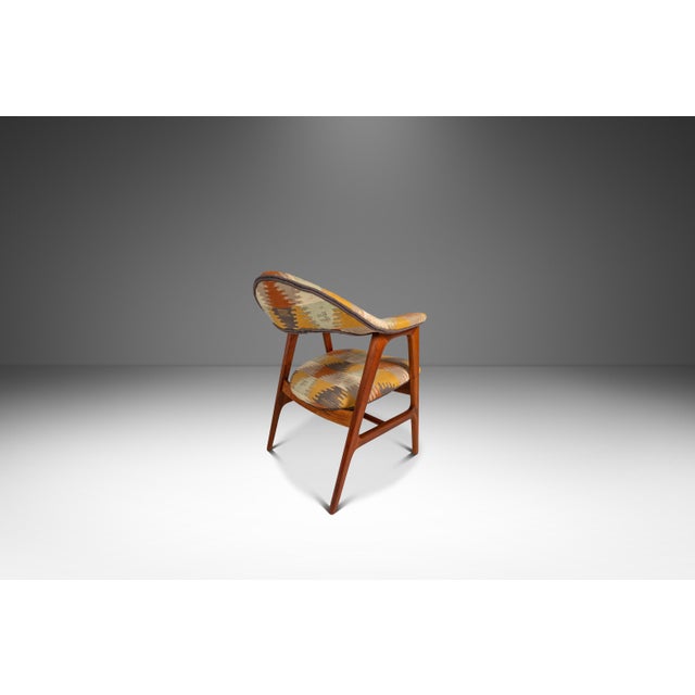 1950s Set of Two (2) Mid-Century Danish Modern Armchairs in Teak W/ Bespoke Fabric by Erik Kirkegaard for Høng Stolefabrik, Denmark, C. 1950's For Sale - Image 5 of 18
