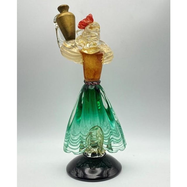 Mid-Century Modern Murano Salviati Peasant Woman Wine Bearer Sculpture/Figurine With Gold Flecks and Gold Leaf (Vintage 1960s) For Sale - Image 3 of 18