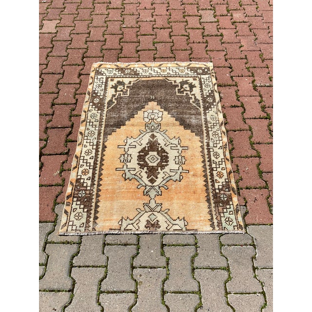 1970s Turkish Medallion Hand Knotted Rug For Sale - Image 11 of 11