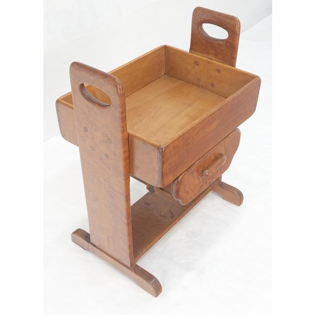 American Unusual Solid Colonial Maple Gallery Top Side End Table One Drawer MINT For Sale - Image 3 of 16