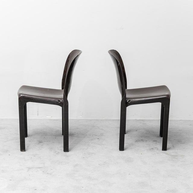 1960s Selene Chairs by Vico Magistretti for Artemide, 1960s, Set of 2 For Sale - Image 5 of 10
