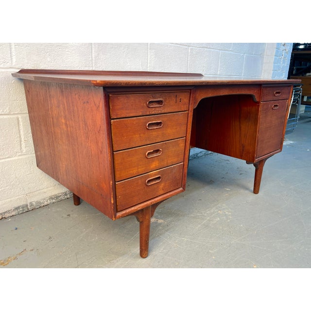 Svend Aage Madsen Mid-Century Modern Danish Walnut Desk Attributed to Svend Åge Madsen For Sale - Image 4 of 17