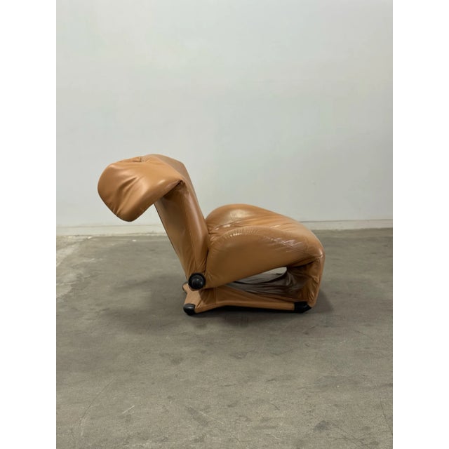 1990s Vintage “Wink” Chaise Longue Model 111 by Cassina, Attributed to Toshiyuki Kita For Sale - Image 5 of 12