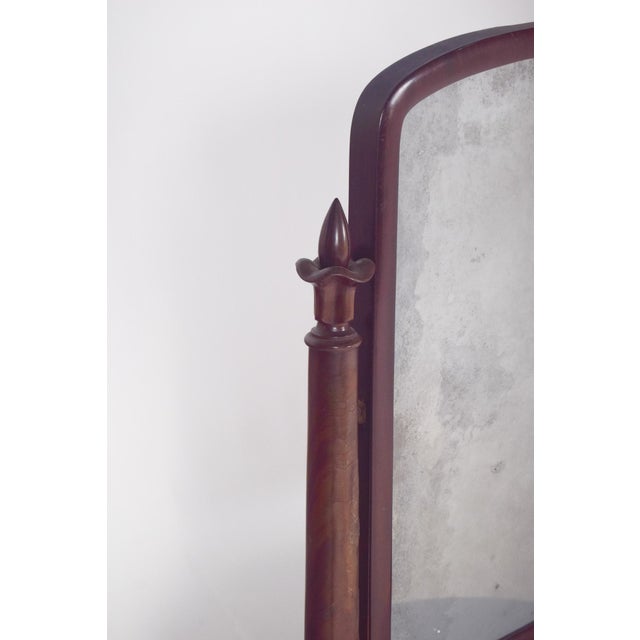 English Dressing Table Mirror with Turnings For Sale - Image 4 of 12