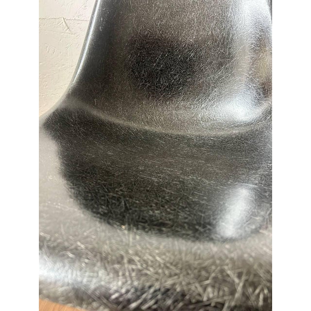 Side Chair by Charles & Ray Eames for Herman Miller For Sale - Image 6 of 9