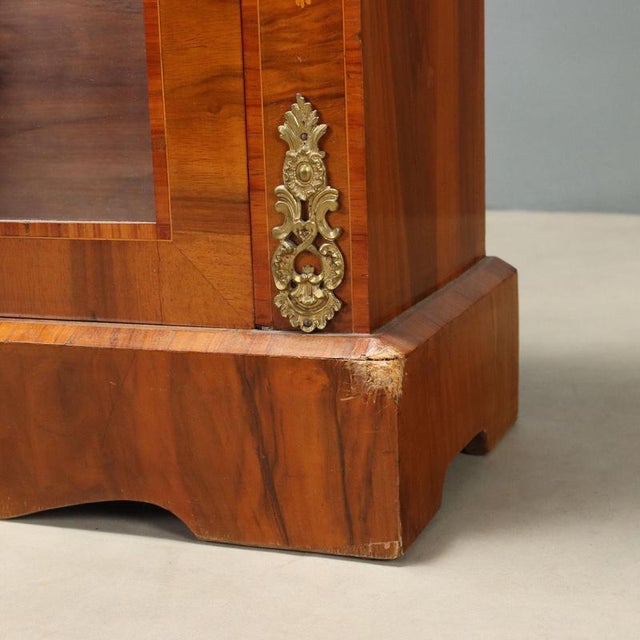 Antique Display Cabinet in Walnut and Inlays Bronze, England For Sale - Image 10 of 13