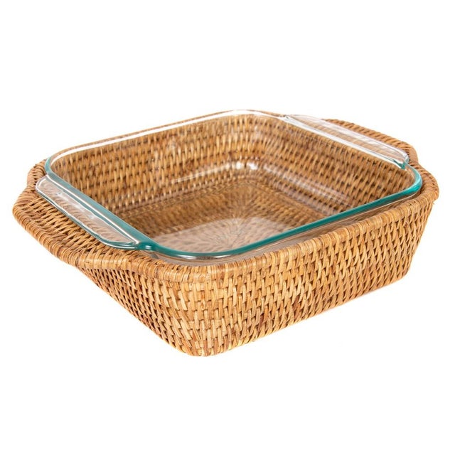 Brown Artifacts Rattan Square Baker Basket with Pyrex in Honey Brown - 2 Pieces For Sale - Image 8 of 8