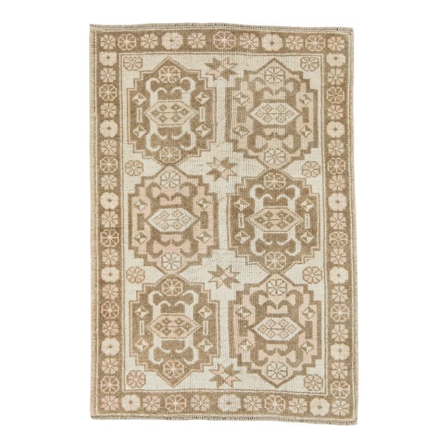 Turkish Vintage Rug 2'9" x 4' #21313 For Sale