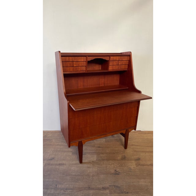 Mid-Century Danish Teak Bureau with Pull-Out Desk and Drawers, 1960s For Sale - Image 6 of 18